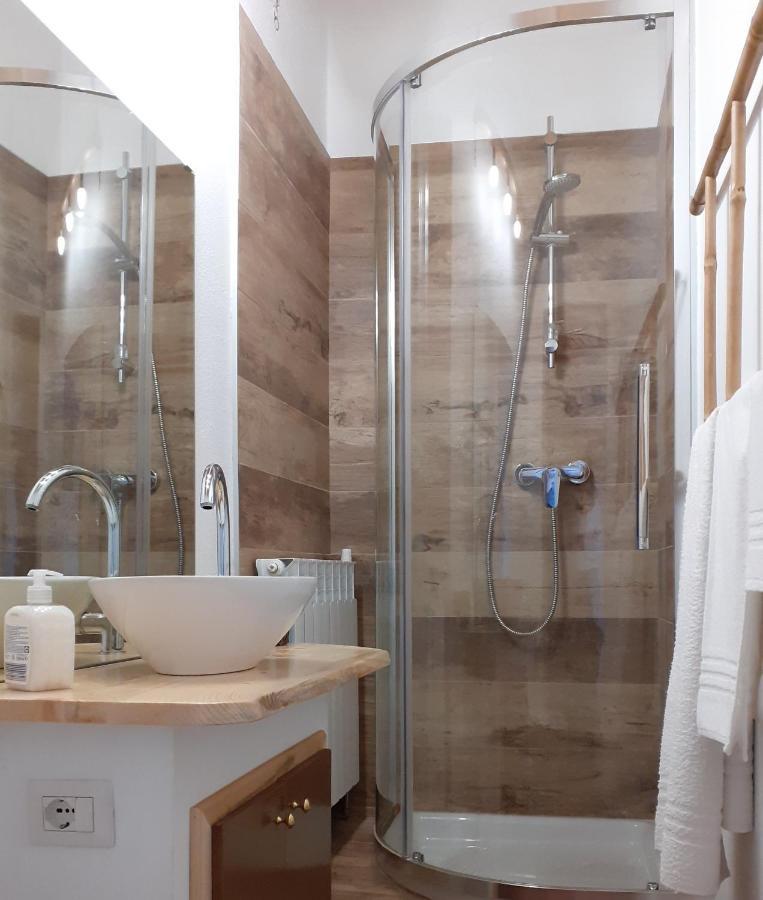 Vicolo Del Nido B&B Paderno Franciacorta Экстерьер фото